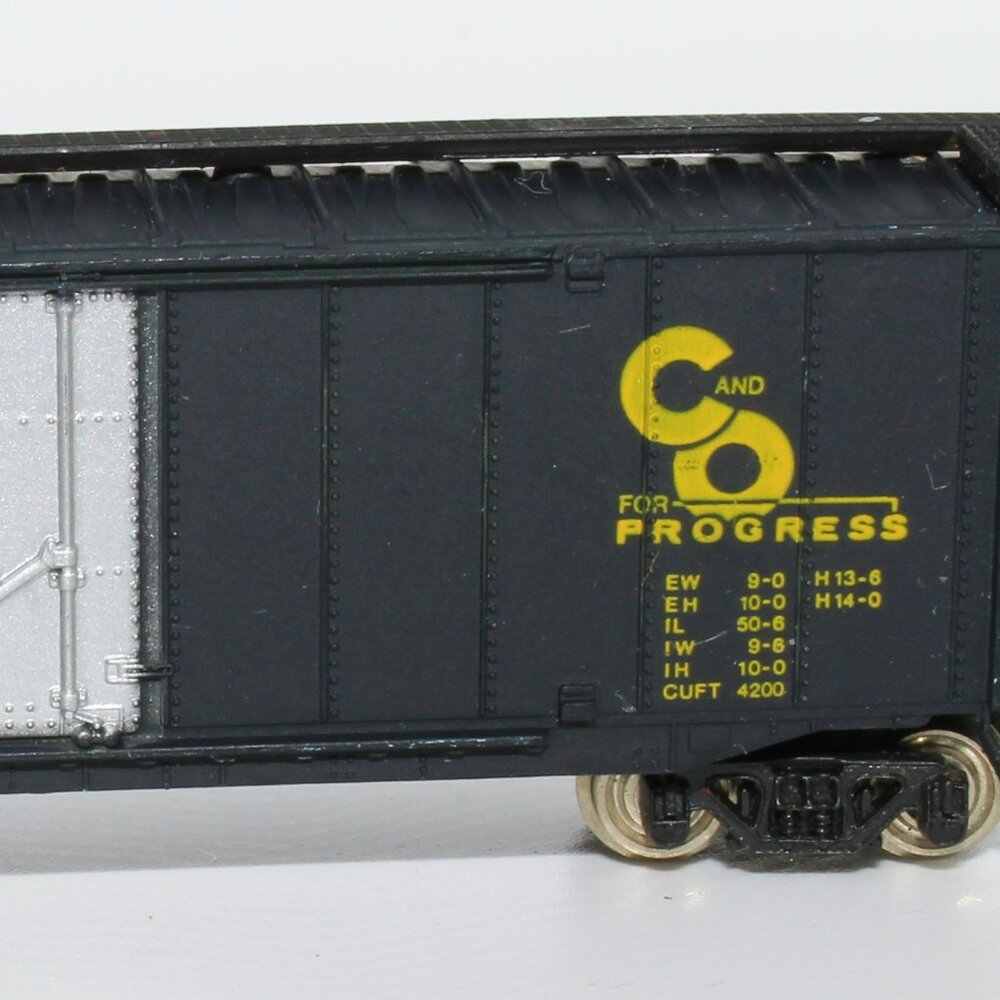N Scale Bachmann C&O 23000 Boxcar